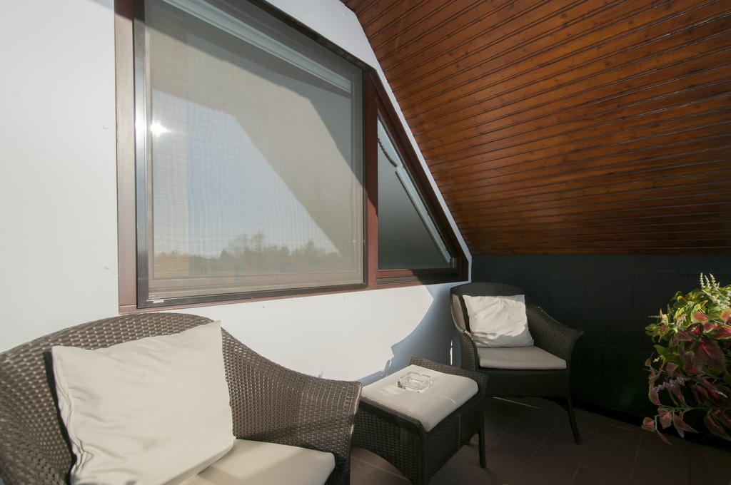 Ferienwohnung Nilsson Halstenbek エクステリア 写真